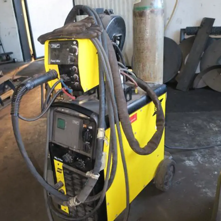 Soldadora semiautomática ESAB Origo Mig 510w